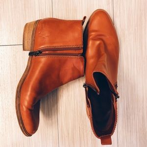 CHAPS ankle boots
